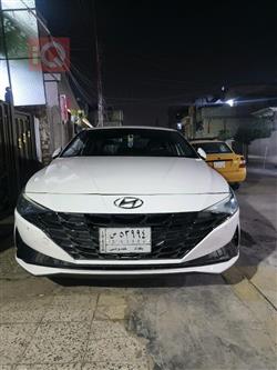 هیوندای ئەلەنترا